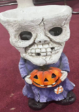 Skeleton Bowl Head w/ Pumpkin